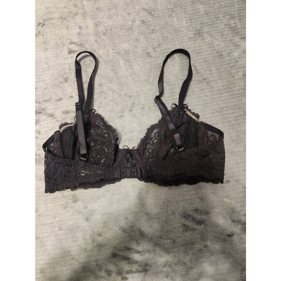 Victoria's Secret Very Sexy size 34B Push Up Without Padding Bra Black Lace - Picture 2 of 3